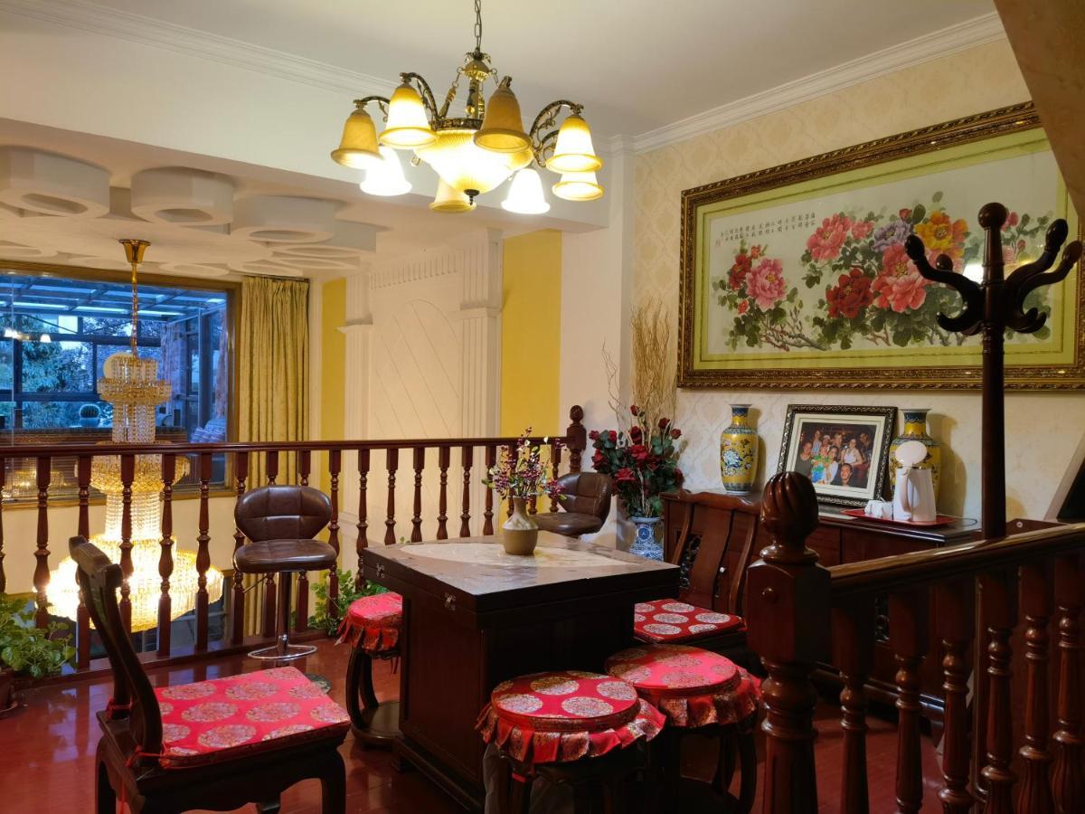 Mama Naxi Guesthouse Lijiang  Exterior photo